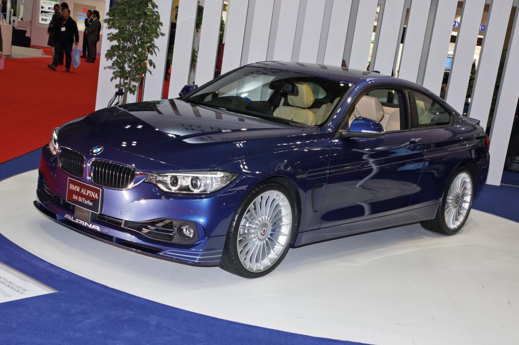 So ist BMW-Veredler Alpina mit einer Variante des 4er-Coupés vertreten, die gut betuchten Individualisten den Wunsch nach ordentlichem Schub erfüllt. 