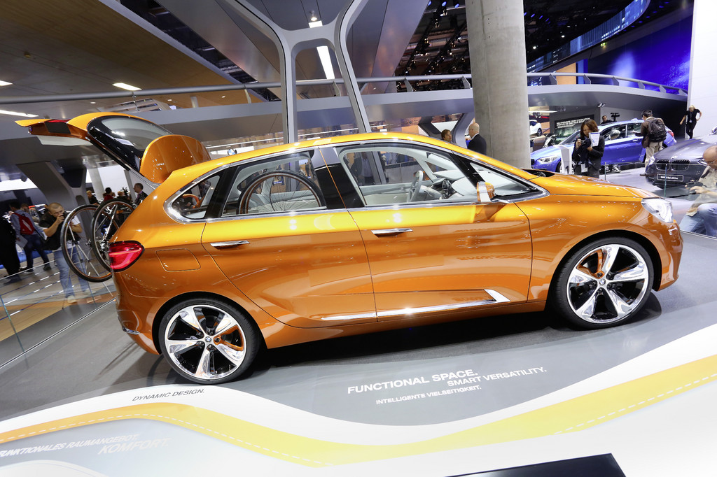 Tokyo 2013: Der BMW für den Fahrradfahrer