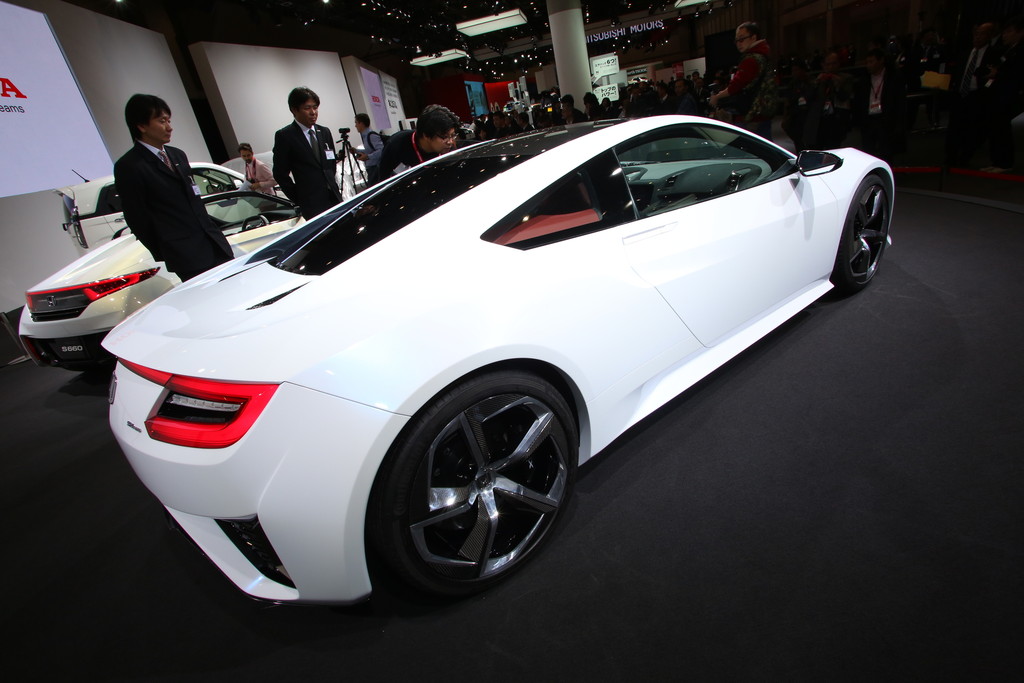 Tokyo 2013: Honda zeigt Urban SUV und S660 Concept