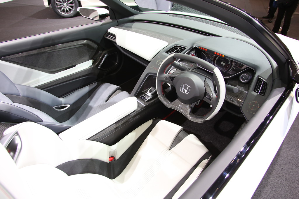 Tokyo 2013: Honda zeigt Urban SUV und S660 Concept