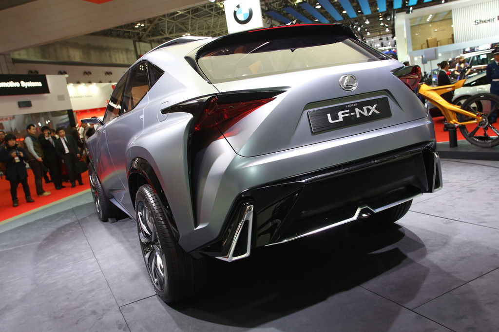 Tokyo 2013: Lexus stellt seinen ersten Turbomotor vor