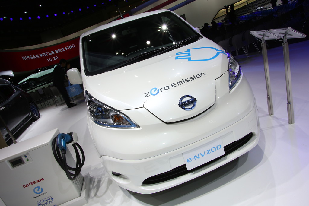 Tokyo 2013: Nissan bringt Neues für die Heimat