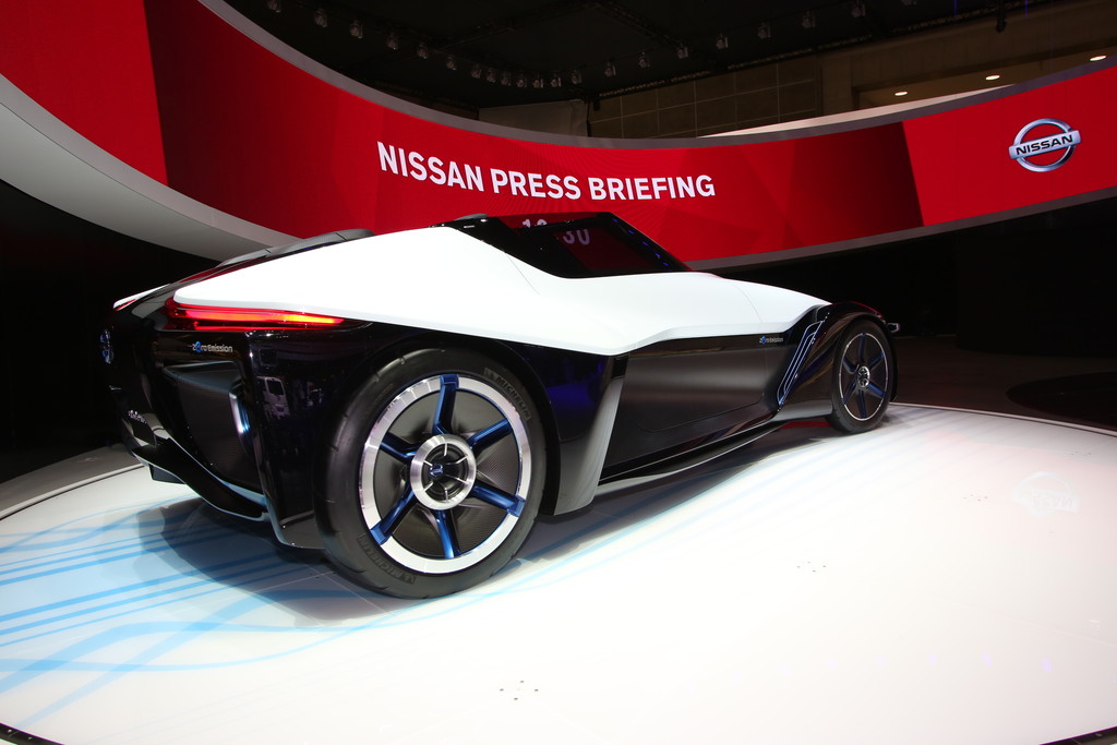Tokyo 2013: Nissans Tiefflieger