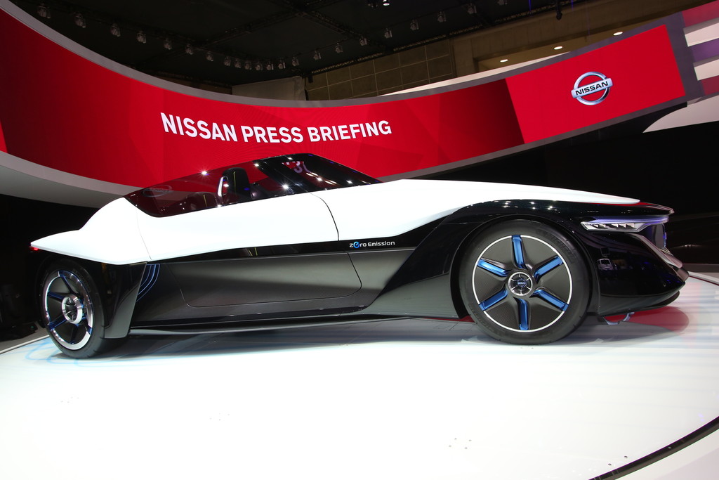 Tokyo 2013: Nissans Tiefflieger
