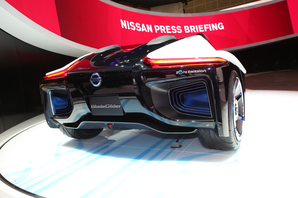 Tokyo 2013: Nissans Tiefflieger