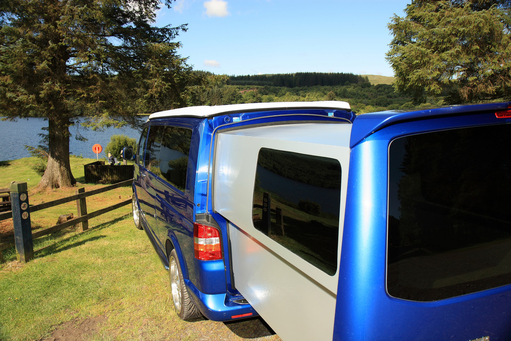 VW T5 Doubleback: Bitte ausziehen