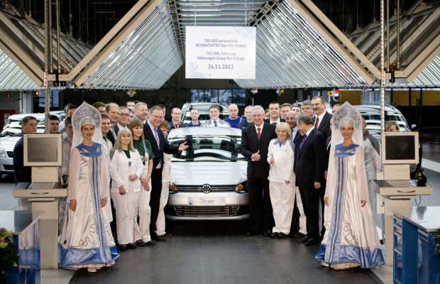VW-Werk Kaluga produziert 700 000stes Fahrzeug