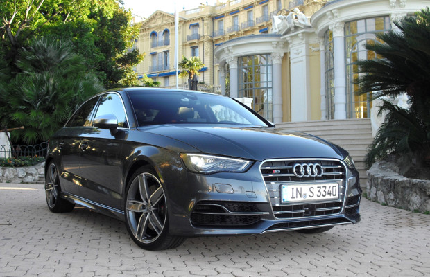 Vorläufig mit sportlicher Krone: Audi kündigt S3-Viertürer für Frühjahr an
