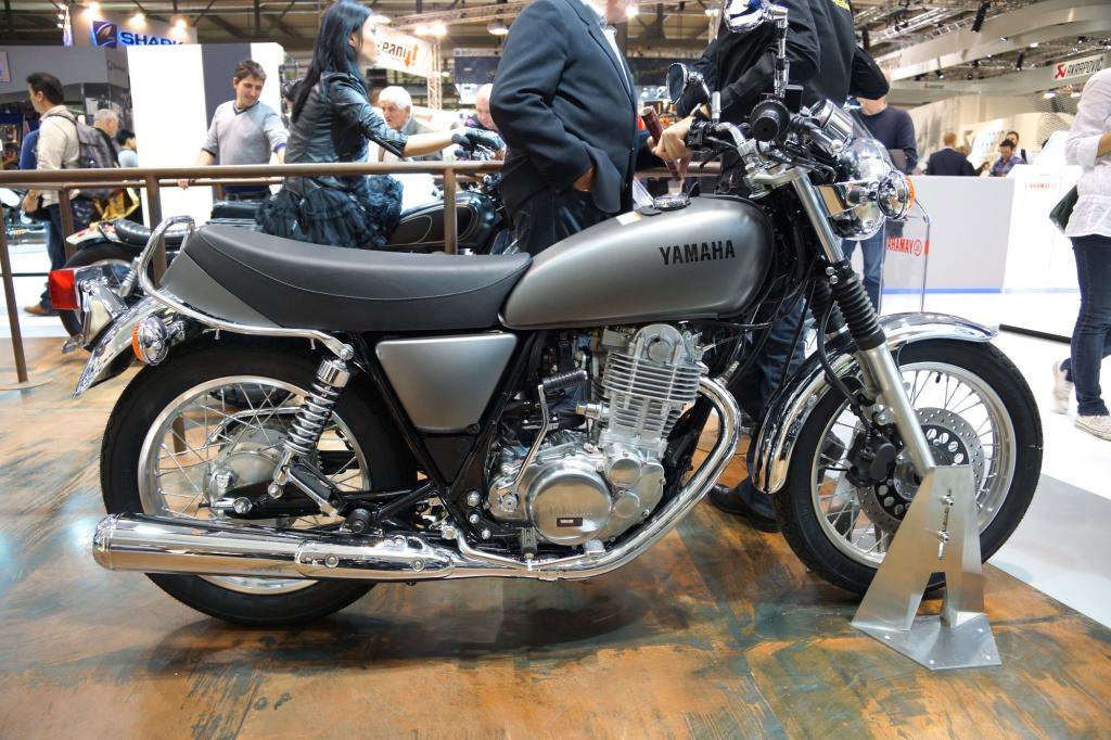 Yamaha SR400