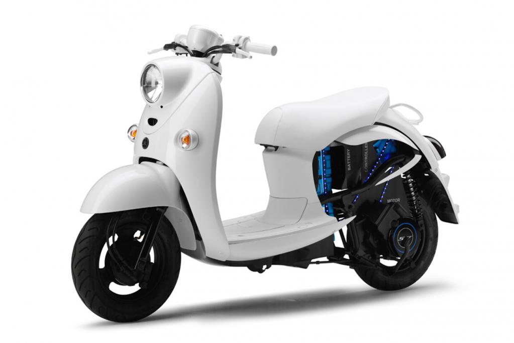 Yamaha zeigt Motorrad-Studien mit Elektromotor