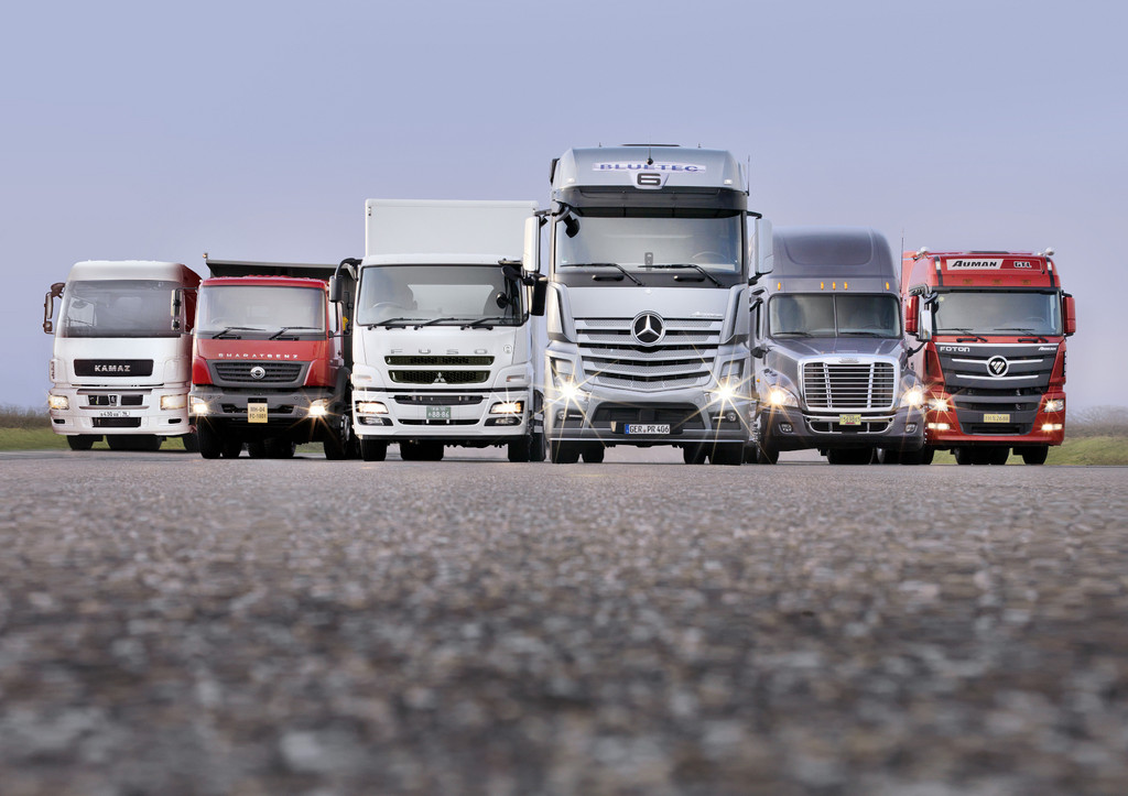 Zwei Großaufträge über 369 Freightliner