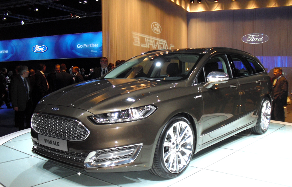... und als Kombi auf Basis des nächsten Ford Mondeo.