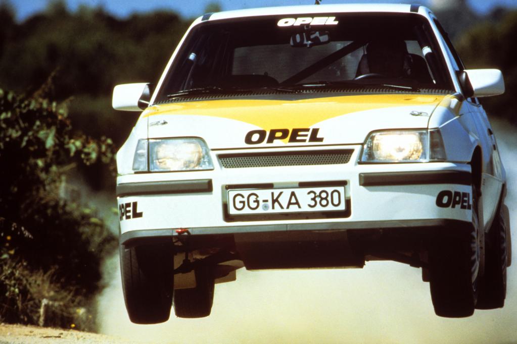 100 Jahre Vierventilmotoren bei Opel