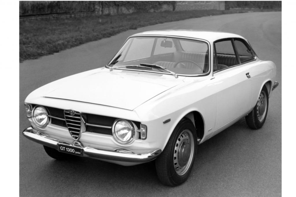 Alfa Romeo GT 1300 Junior Bertone