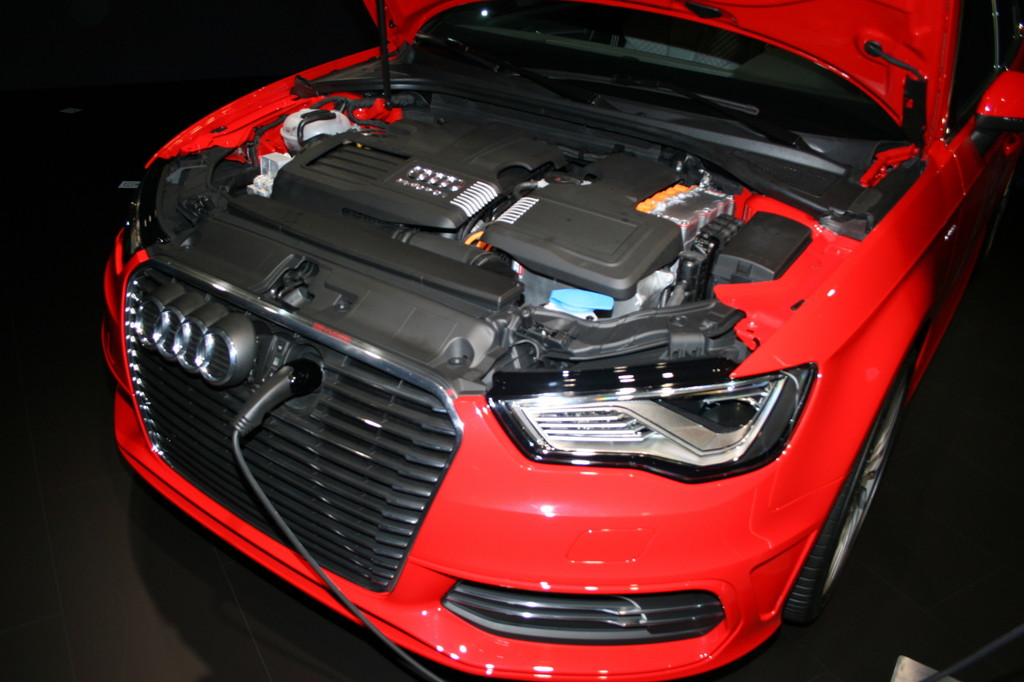 Audi steigt aufs Gaspedal