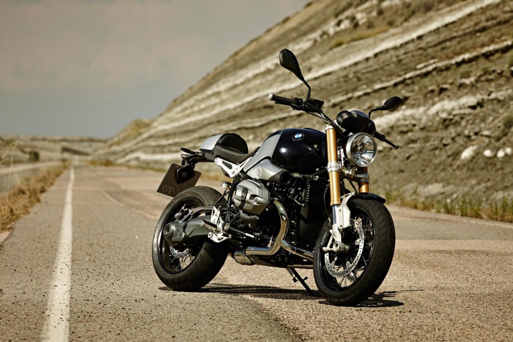Ausblick auf den Motorradmarkt 2014, Teil 1 Nakedbikes/Allrounder und Reiseenduros - Hauen und Stechen