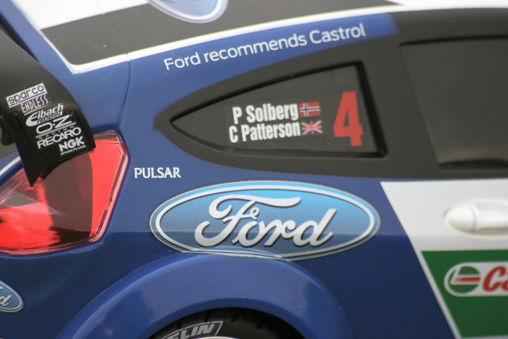 Ausprobiert: Ford Fiesta RS WRC von Carrera RC
