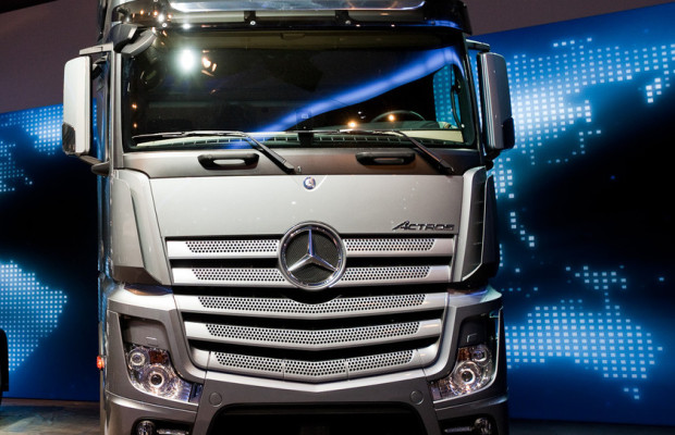 Daimler Trucks 2013 wieder mit alter Größe