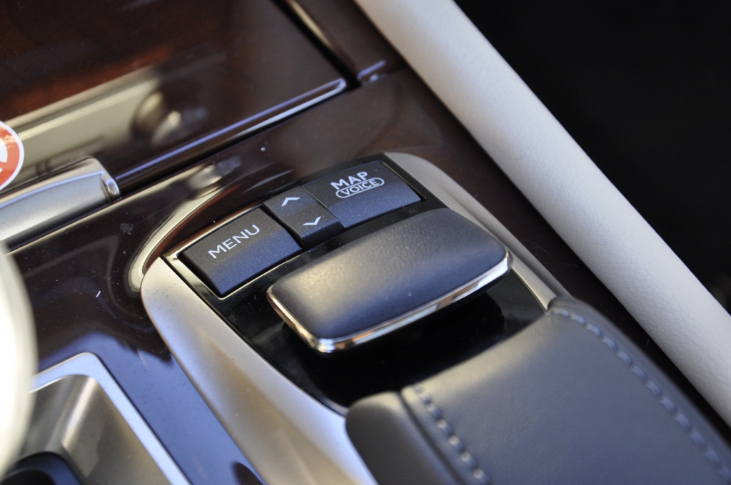 Das Innenleben des Lexus LS 600h