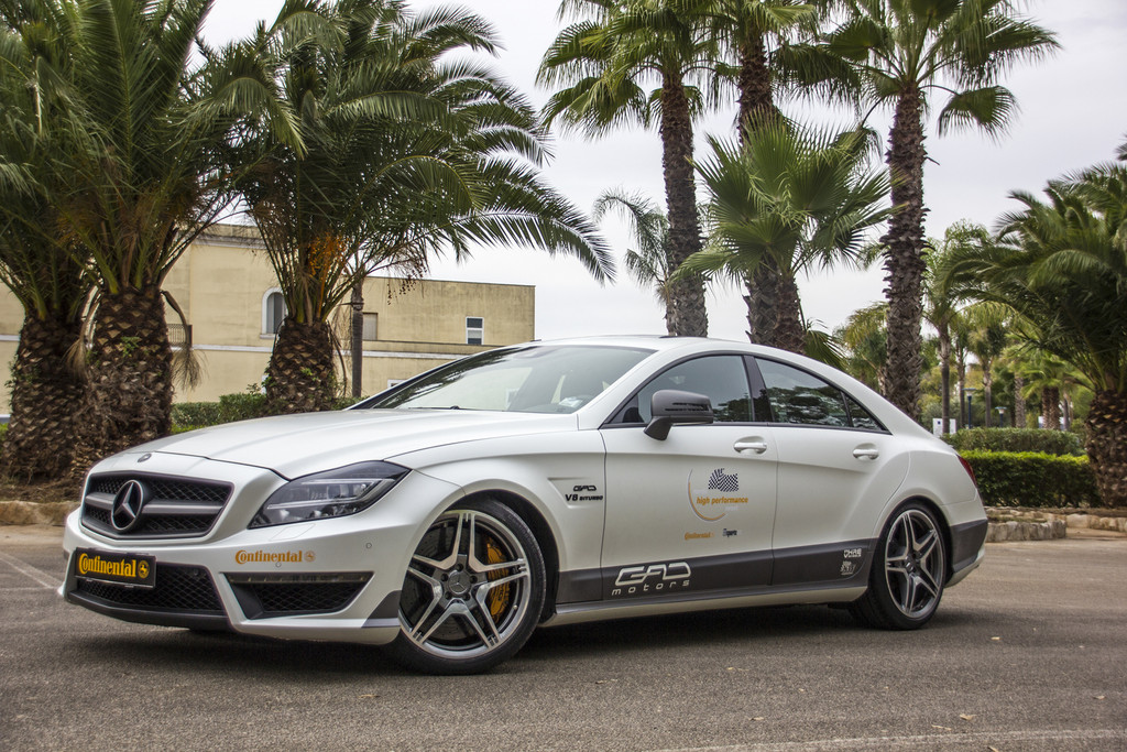 Der Mercedes CLS 63 AMG mit 803 PS von GAD erreichte in Nardo 353,7 km/h.