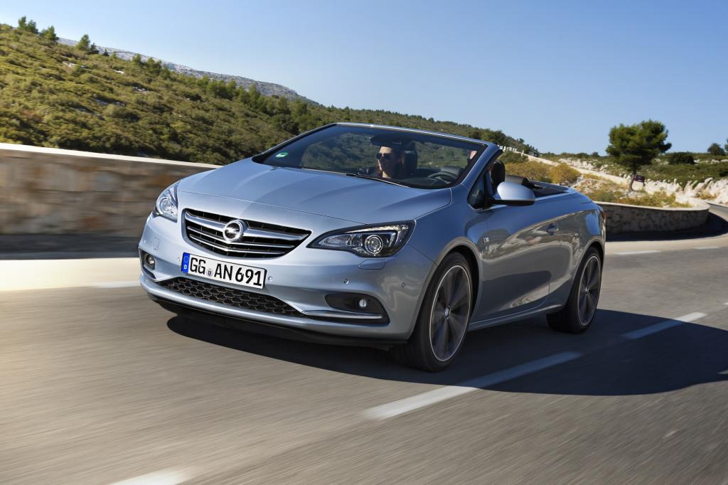 Der Opel Cascada verfügt über reichlich Platz