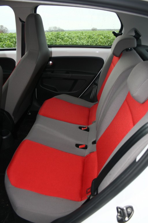 Fahrbericht Volkswagen Cross-Up: Hübsche Figur mit Preisaufschlag