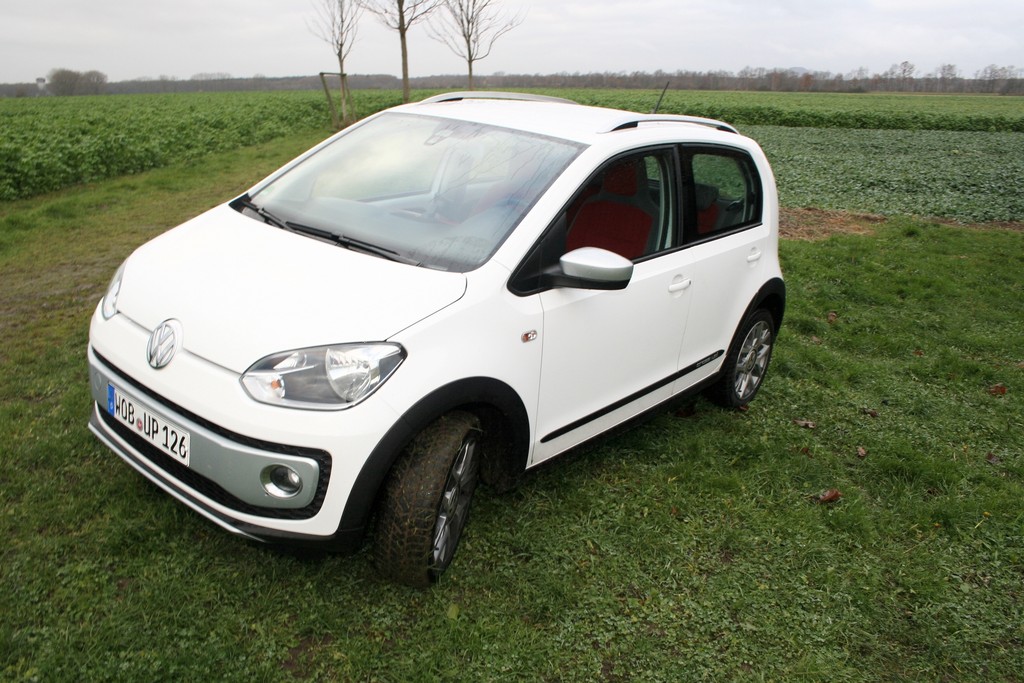 Fahrbericht Volkswagen Cross-Up: Hübsche Figur mit Preisaufschlag