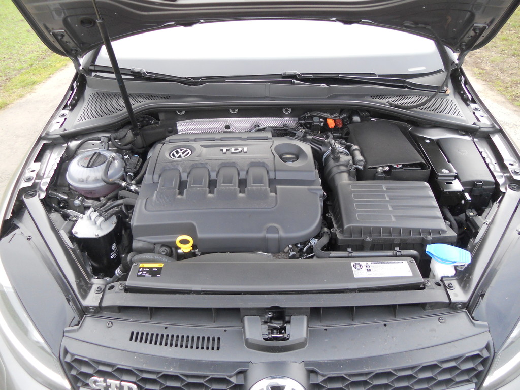 Fahrbericht Volkswagen Golf GTD: Sparsamer Sportler