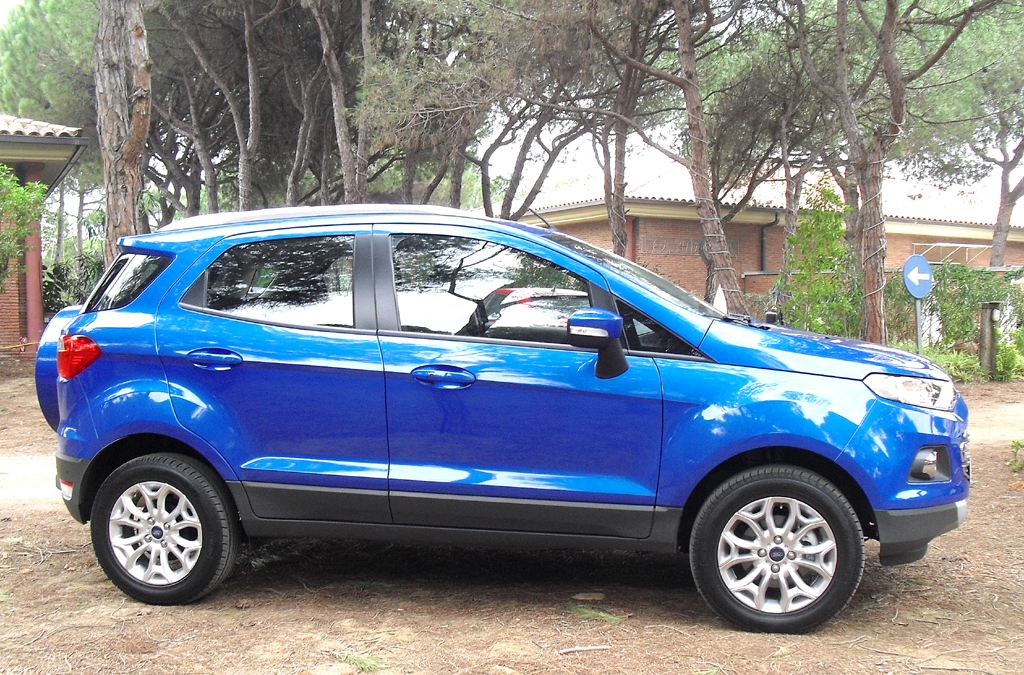 Ford EcoSport: So sieht das kompakte SUV-Modell von der Seite aus. 