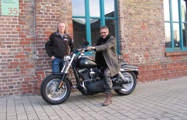 Harley-Davidson Dyna Fat Bob: Versteigerung für guten Zweck