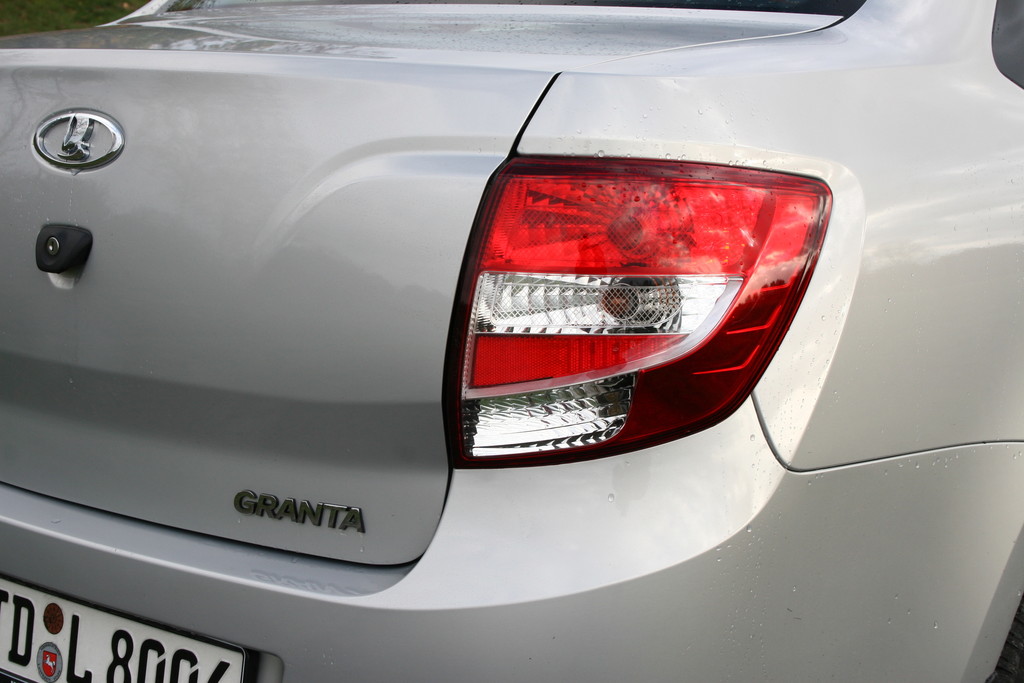 Lada Granta - Der hat ein Problem