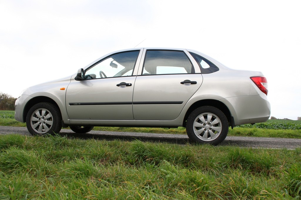 Lada Granta - Der hat ein Problem
