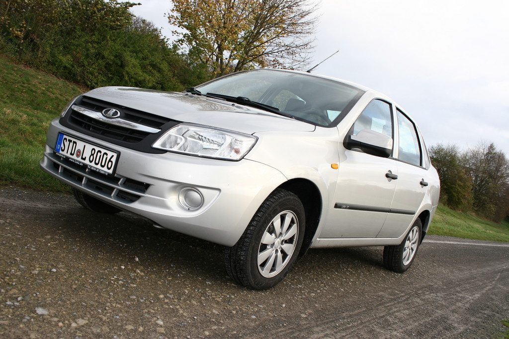 Lada Granta - Der hat ein Problem