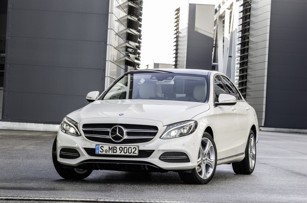 Mercedes-Benz legt die C-Klasse neu auf