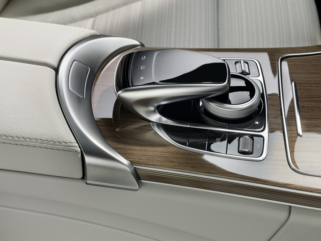 Mercedes-Benz legt die C-Klasse neu auf