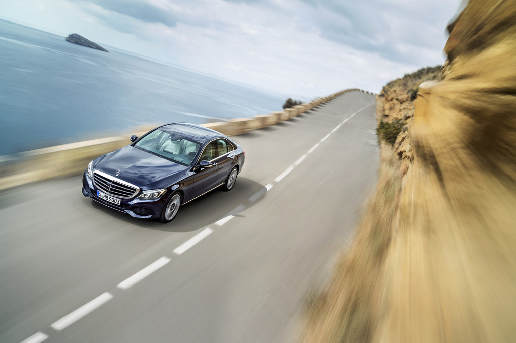 Mercedes-Benz legt die C-Klasse neu auf