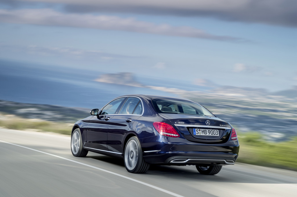 Mercedes-Benz legt die C-Klasse neu auf