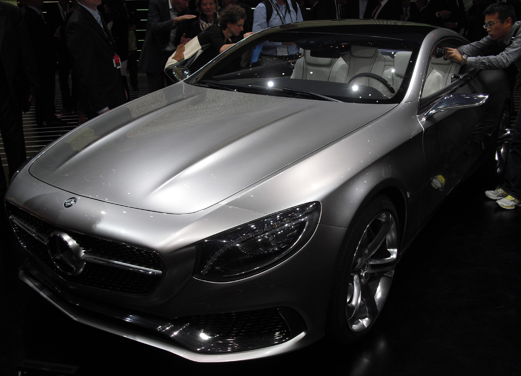 Neu 2014: Mercedes S-Coupé.