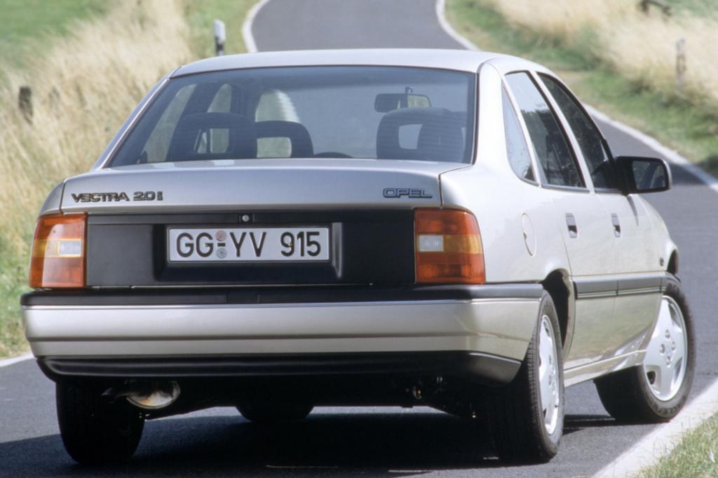 Opel Vectra A Viertürig ab 1988