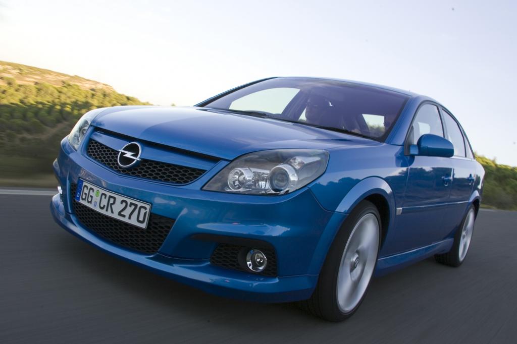 Opel Vectra C mit OPC 2005