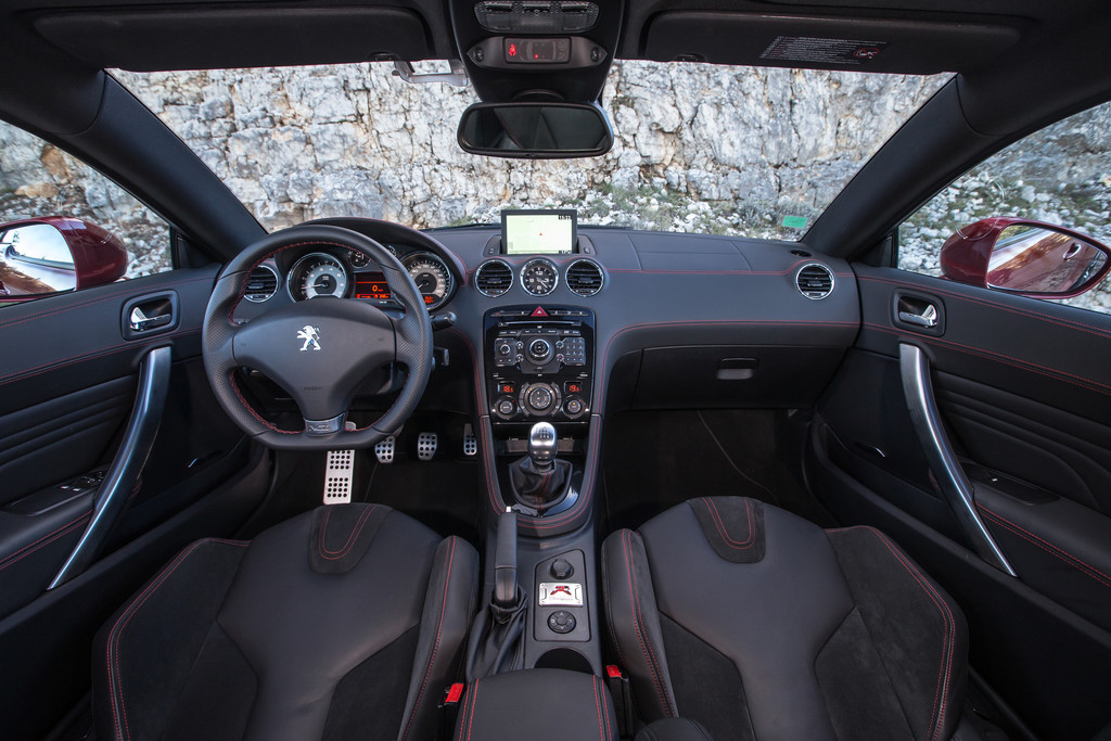 Peugeot bringt Top-Sportler RCZ R