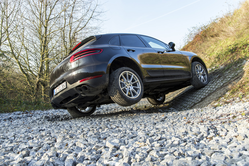 Pressepräsentation Porsche Macan: Neues Talent auf und neben der Straße