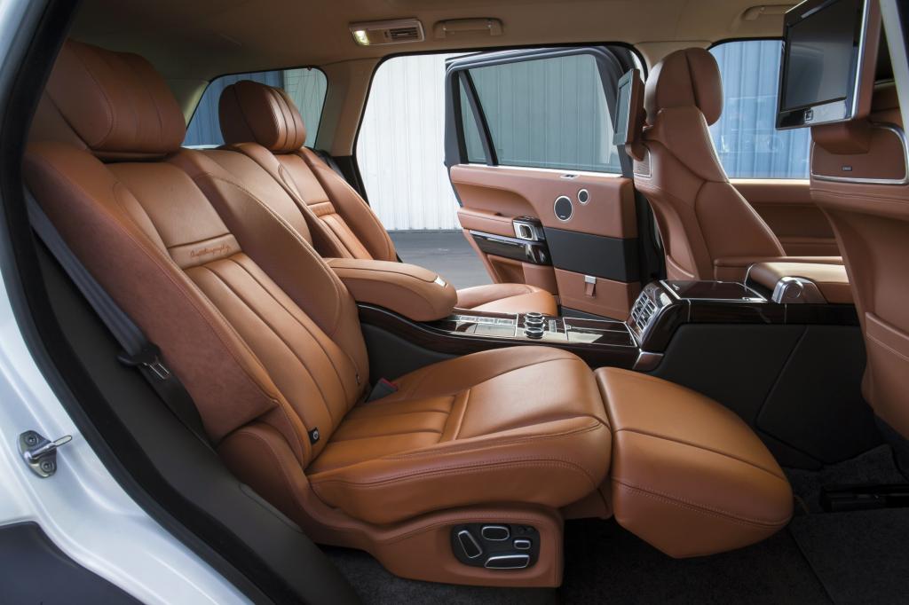 Range Rover LWB - Hinterbänkler auf dem Hochsitz