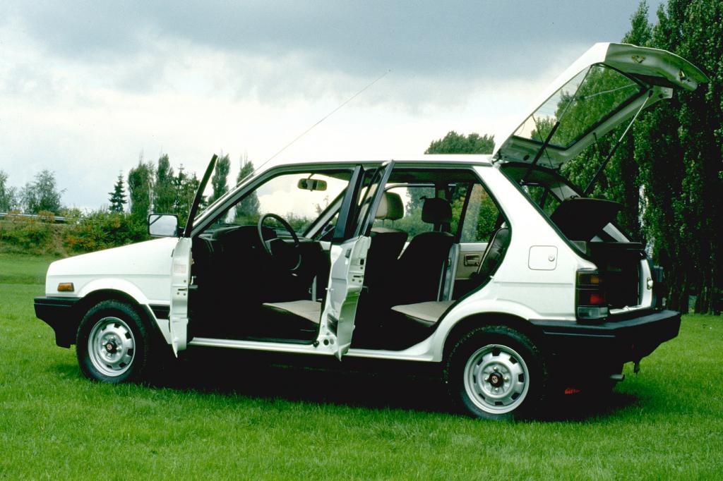 Subaru Justy 1984