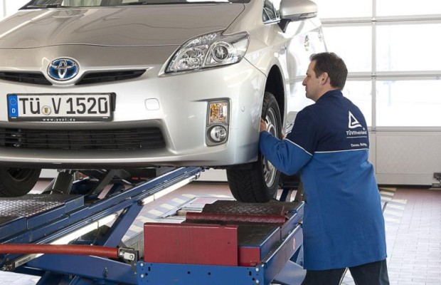TÜV-Proficheck für sichere Auto-Schnäppchen