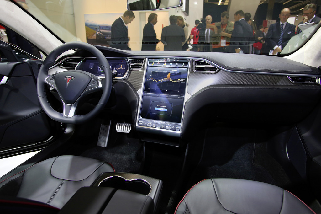 Tesla: Kraftfahrt-Bundesamt entlastet Model S