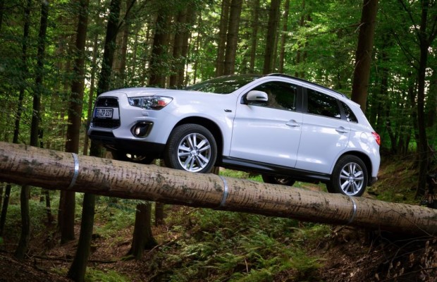Test: Mitsubishi ASX 1.8 Diesel 4WD - Stimmen hören