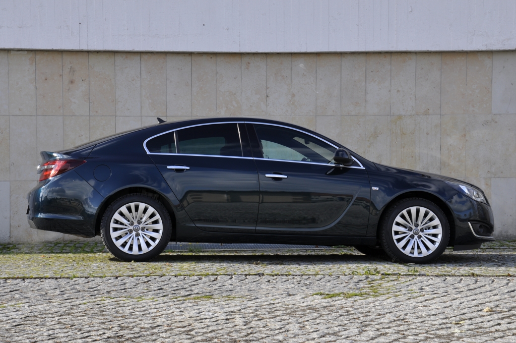Test Opel Insignia 1.6 SIDI - Der Konkurrenz weit voraus