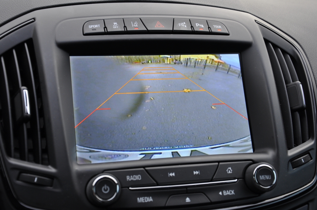 Test Opel Insignia 1.6 SIDI - Der Konkurrenz weit voraus