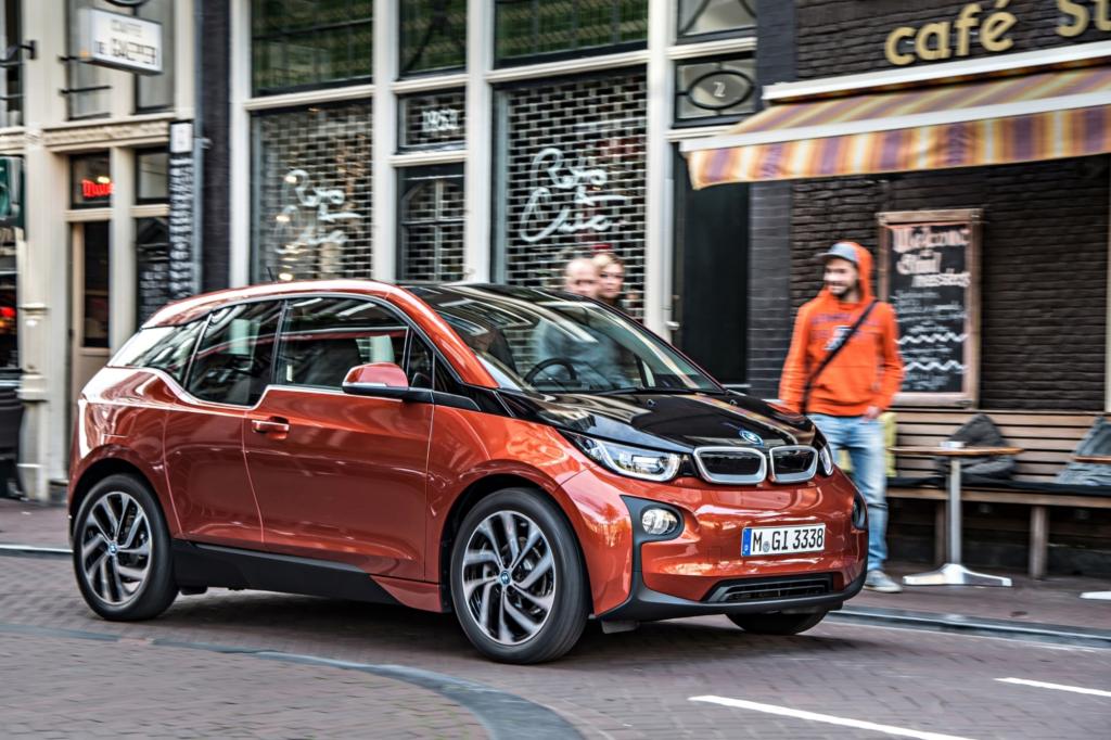 uf der IAA im September war der i3 der Star, mit ihm haben die Münchner ihre „Freude am Fahren“ in die Elektro-Abteilung gebracht